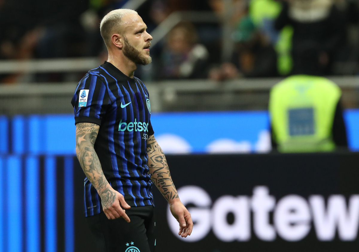 MILAN, ITALY - FEBRUARY 28: Federico Dimarco of FC Internazionale celebrates after scoring their team's first goal during the Serie A match between FC Internazionale and Genoa CFC at Giuseppe Meazza Stadium on February 28, 2026 in Milan, Italy. (Photo by Marco Luzzani/Getty Images)