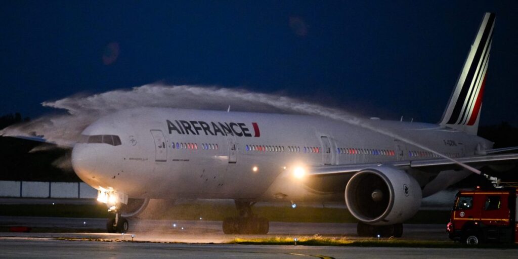 Air France will suspend flights to Havana after the U.S. Venezuela strike chokes Cuba's oil lifeline