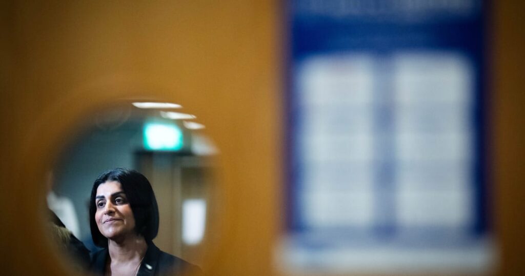 UK ordered to rethink block on return of mother and son in Syrian camp – POLITICO