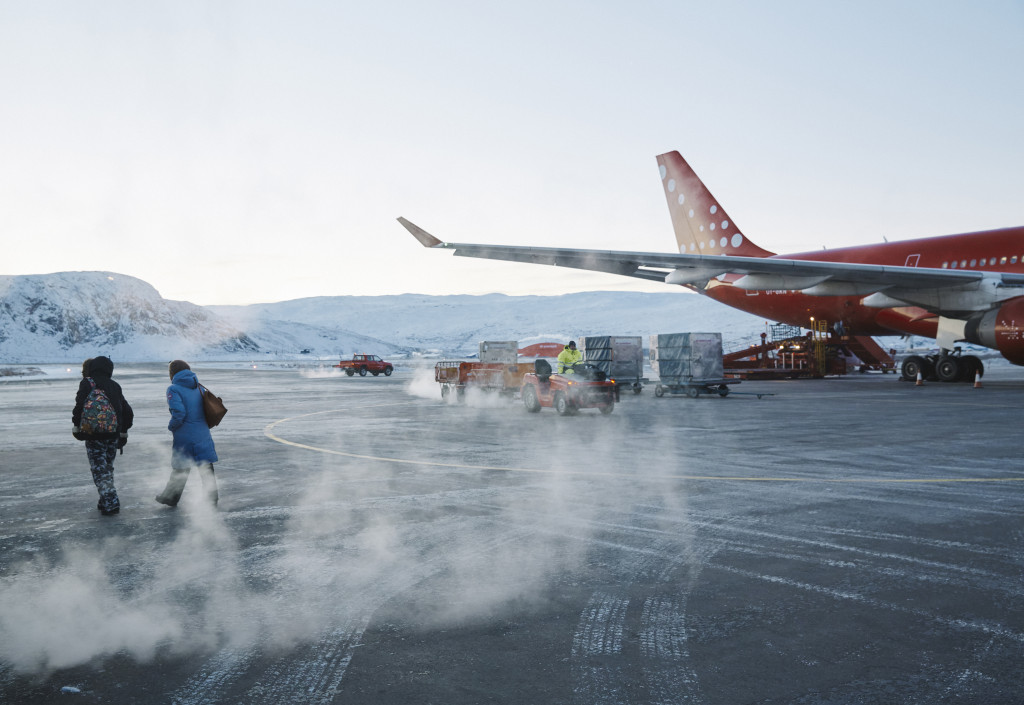 Greenlandic Politician Criticises Iceland’s Air Traffic Dominance Greenlandic Politician Criticises Iceland’s Air Traffic Dominance