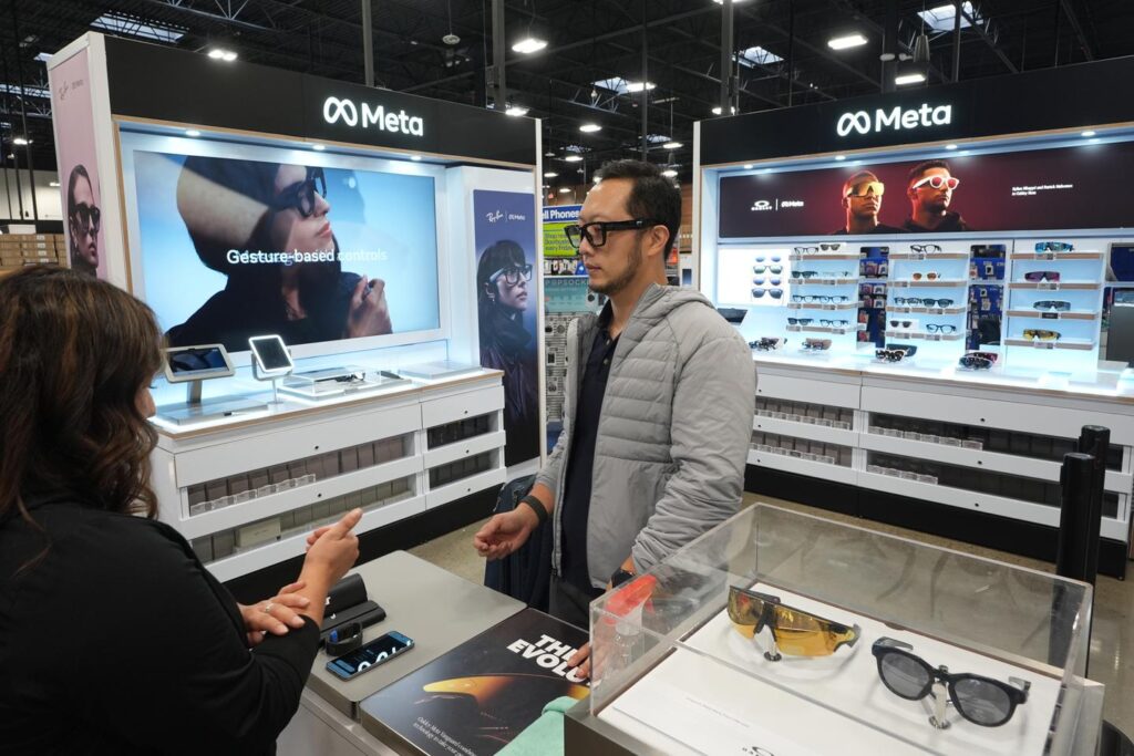 “We also see sex scenes filmed”: when Meta glasses subcontractors in Nairobi see everything, really everything