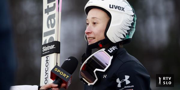 A new world record - Nika Prevc flew as much as 242.5 m!