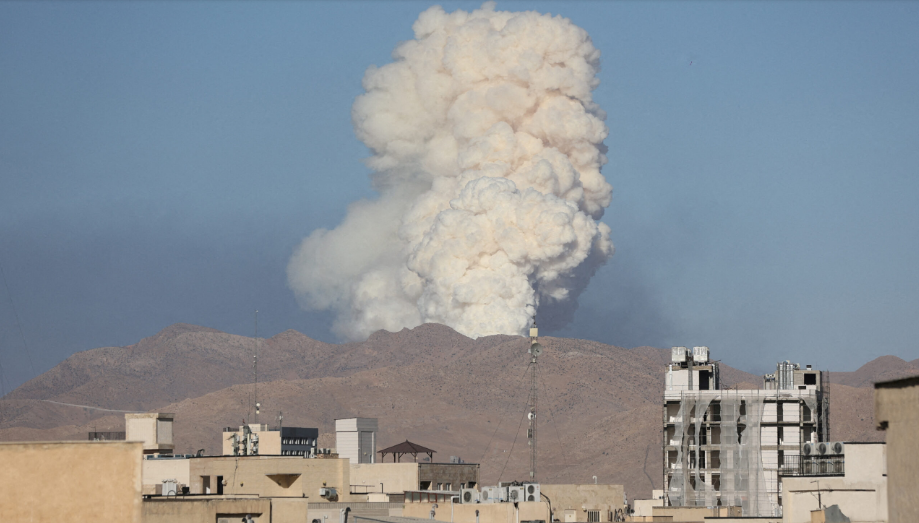 The geopolitical cards are in the air