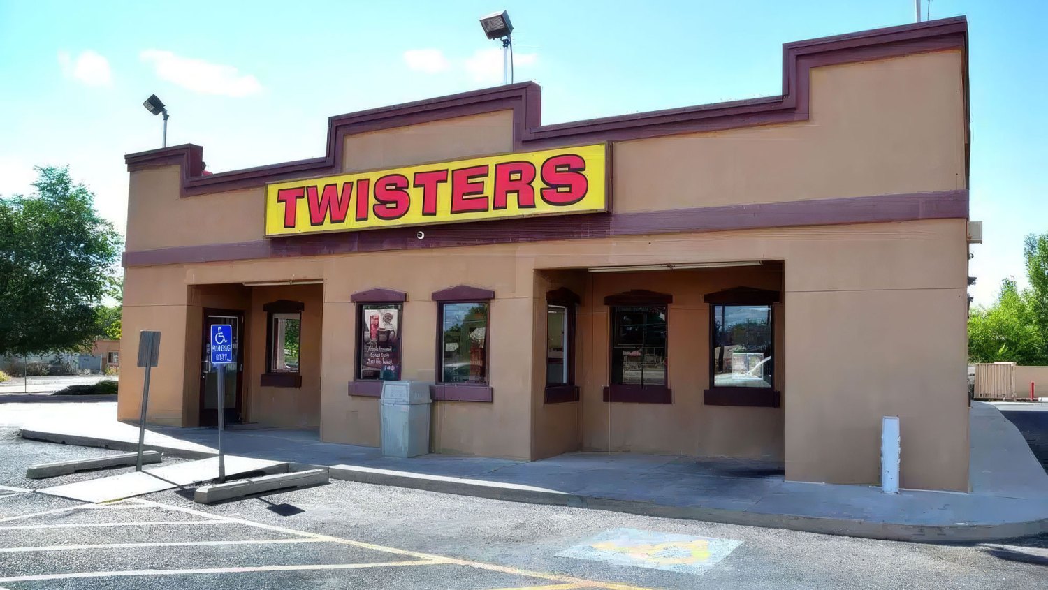 Breaking Bad Filming location-Twisters Burgers and Burritos, Albuquerque
