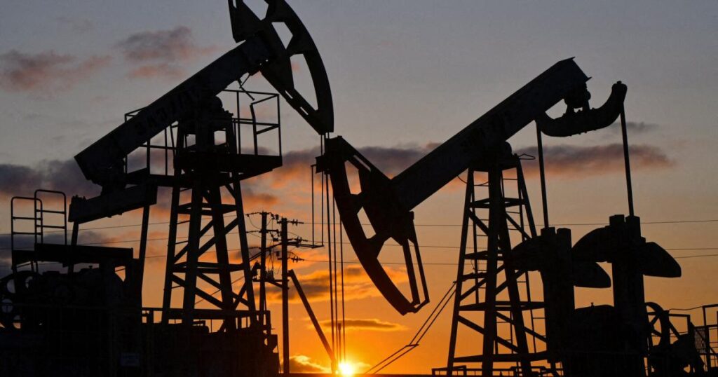 Russian oil exports plunged by 40 percent after Ukrainian attacks