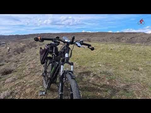 If your bike lights are shining in the eyes of oncoming drivers instead of the road, watch this video.