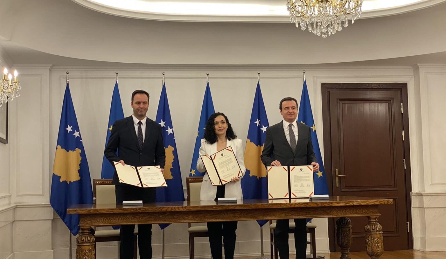 Presidency Dispute Leaves Kosovo at a Crossroads Between Progress and Confrontation