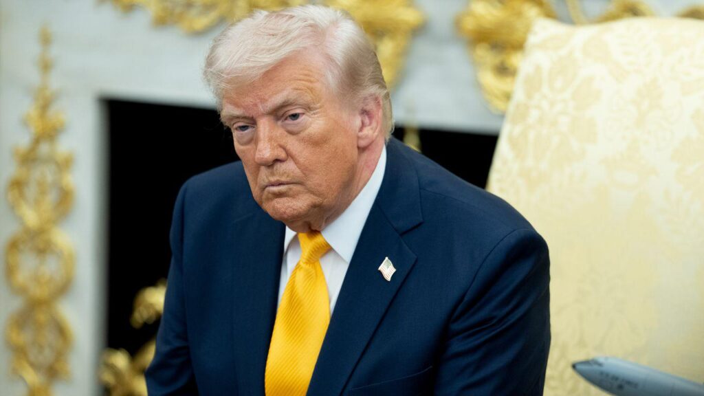 Trump considers "winding down" Iran war without opening Hormuz Strait