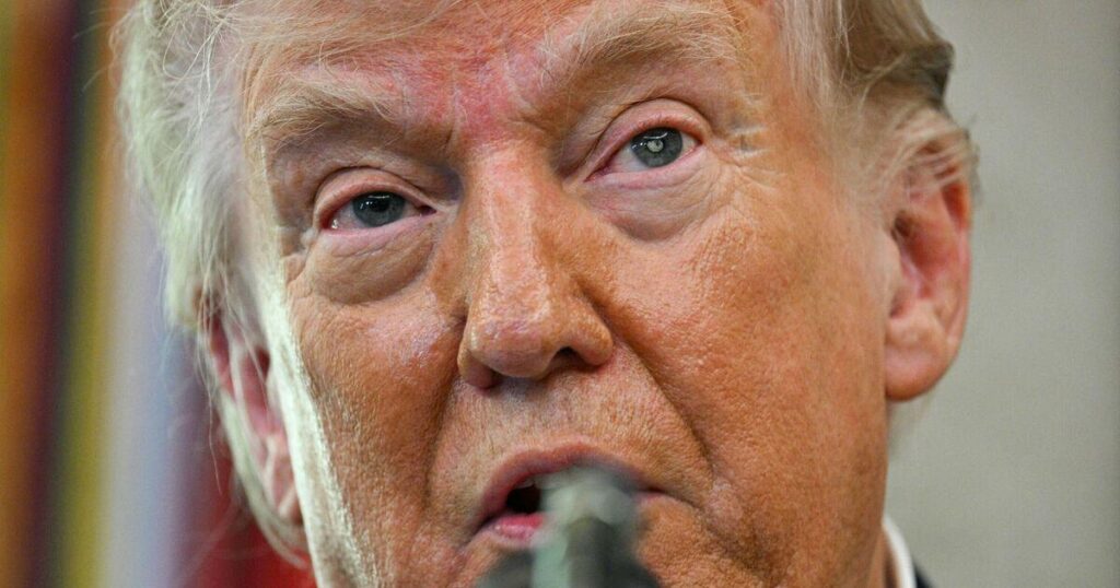 Trump’s face ‘droops’ live on TV as he’s spotted with discoloured hand | The US president was caught on camera as he closed his eyes standing up - and one side of his face seemed to droop.