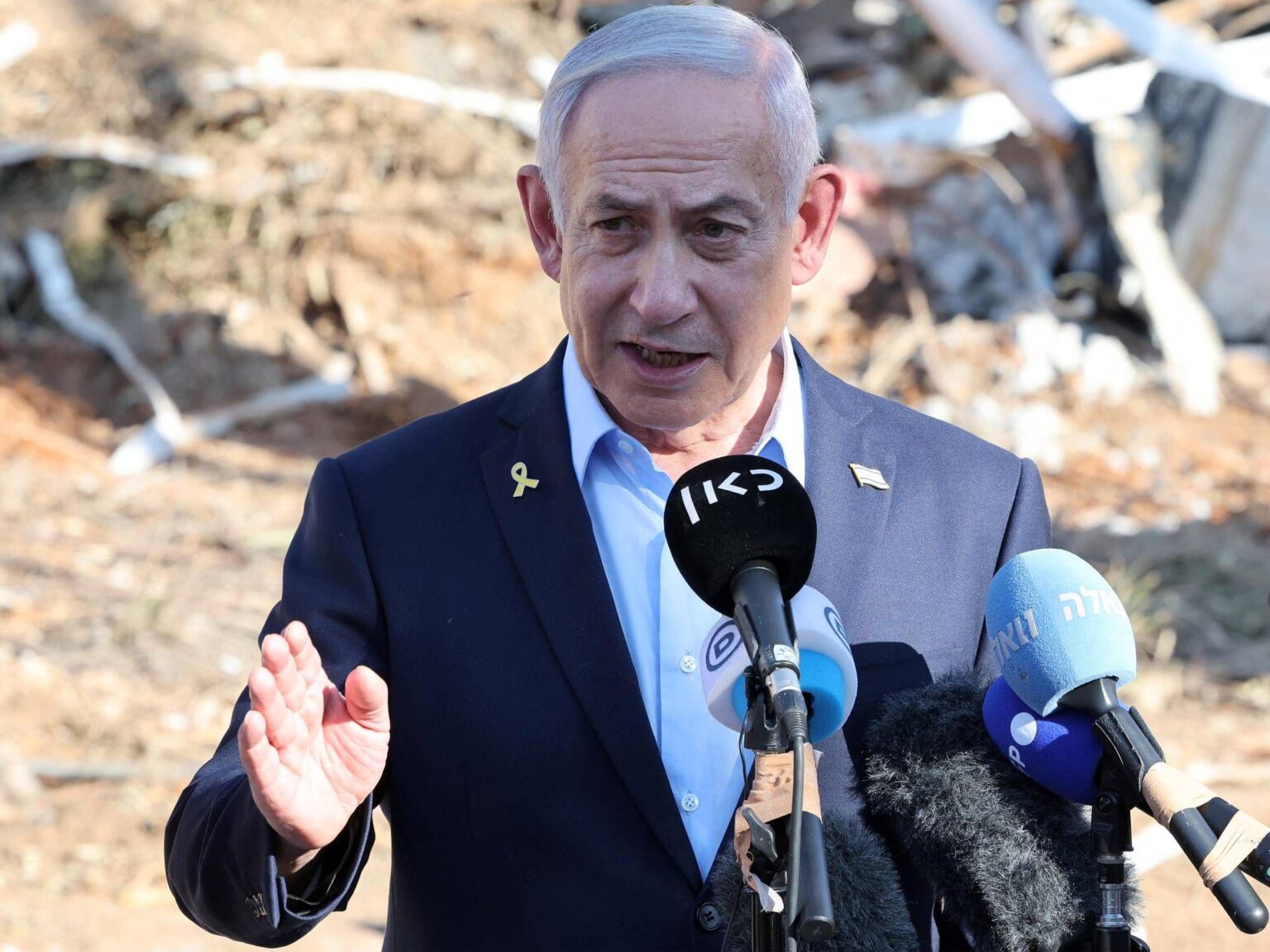 Netanyahu (and Herzog) apologizes for the Pizzaballa incident: "The Cardinal will have immediate access to the Holy Sepulchre. To protect the faithful, Israel has asked members of all faiths, Muslims and Jews, to temporarily abstain from holy sites in Jerusalem"