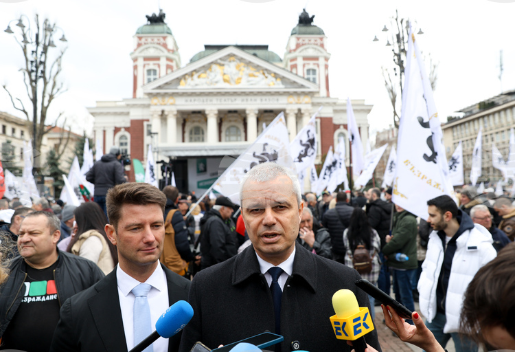 Vazrazhdane Launches Election Campaign, Calls for Independent Bulgaria