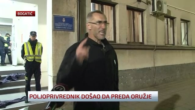 Farmer Milan Pajić from Bogatić surrenders to the police the legal weapon and the uniform in which he defended Kosovo