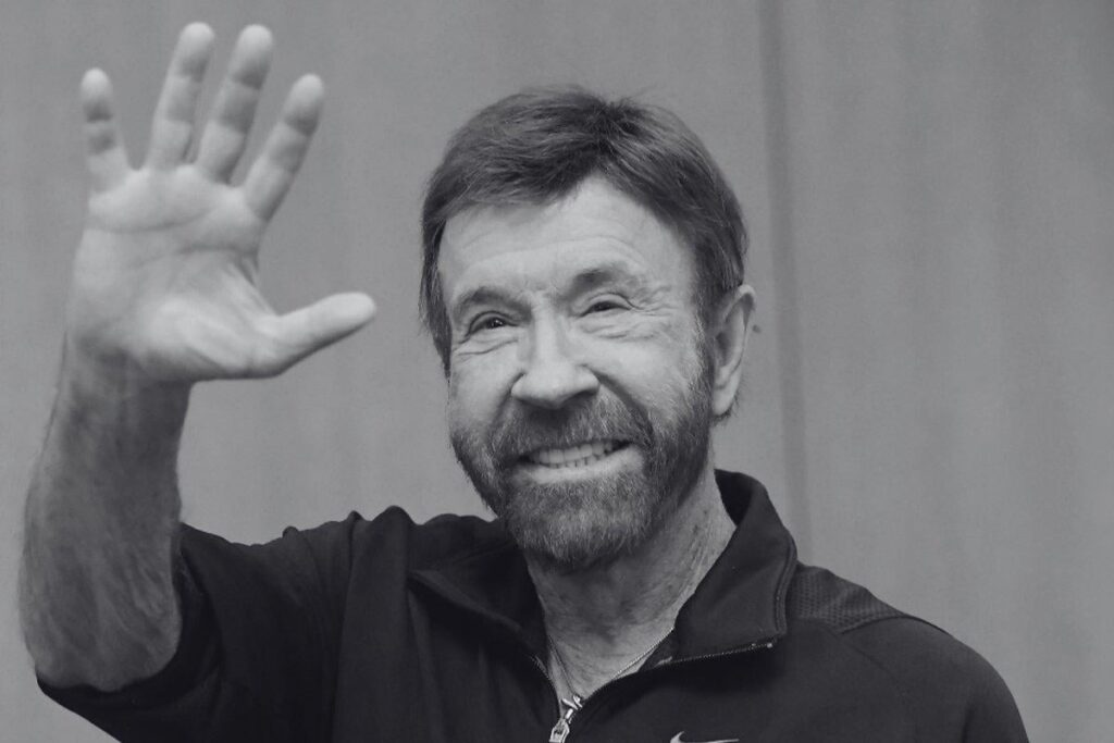 Chuck Norris fought for life and lost life Chuck Norris fought for life and lost life