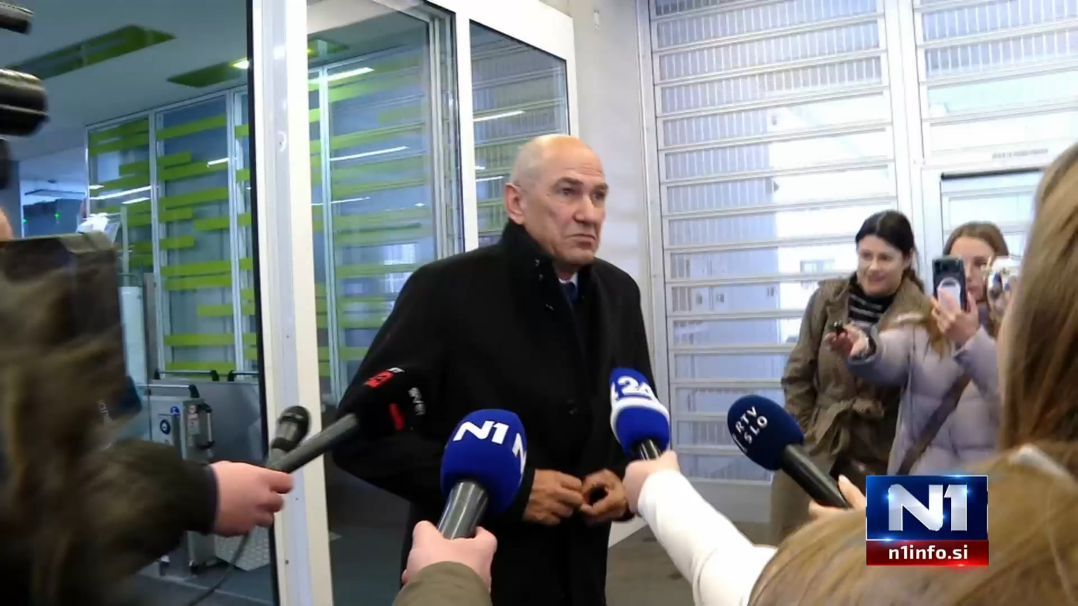 Janša admitted meeting with Israeli Giora Eiland and "someone else"