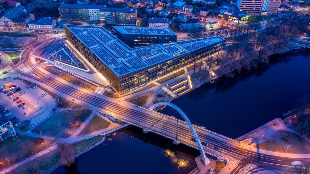 An Estonian large language model for sovereign AI infrastructure An Estonian large language model for sovereign AI infrastructure