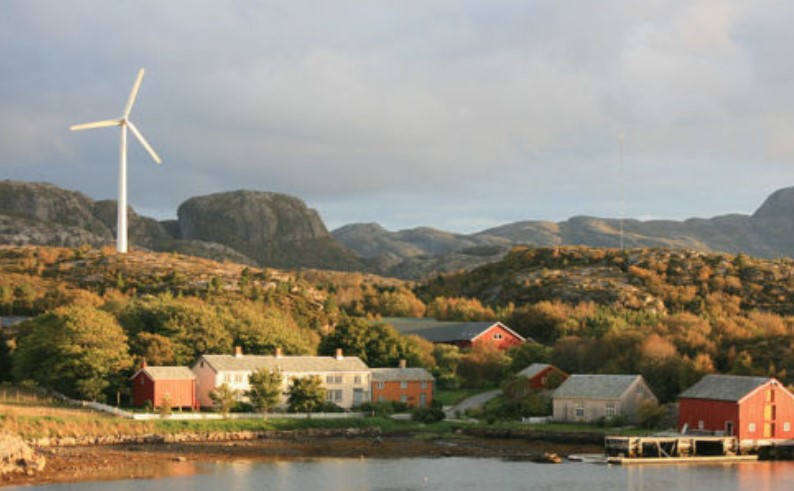 NORWAY BOOSTS CARBON TAX TO $237 PER TONNE BY 2030