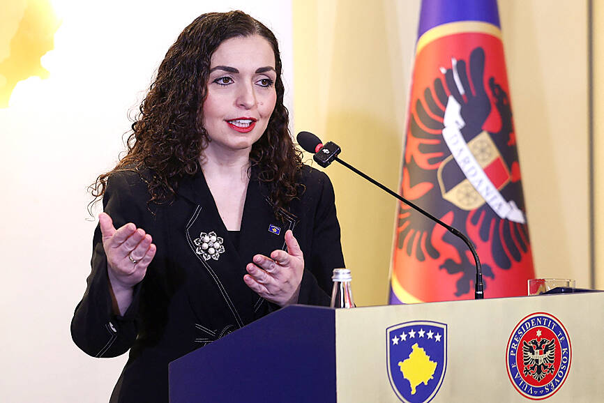Kosovo parliament dissolved, president urges snap election