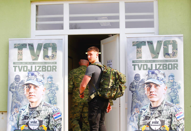 Renewed military draft draws young Croats