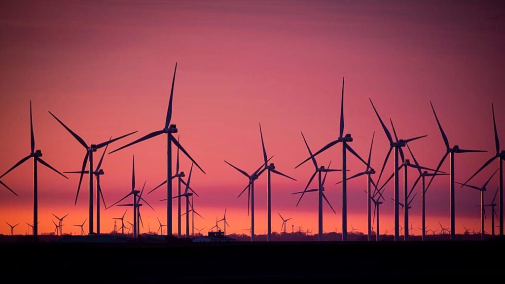 UK to give homes 'free energy' instead of turning off wind turbines