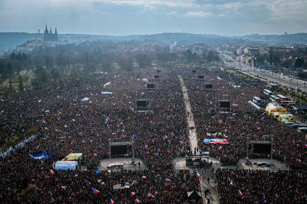 Thousands rally in Prague against Prime Minister Babiš