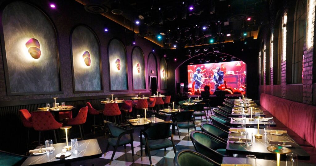 Irving needed more entertainment. InSo, a new restaurant and lounge, fills the gap