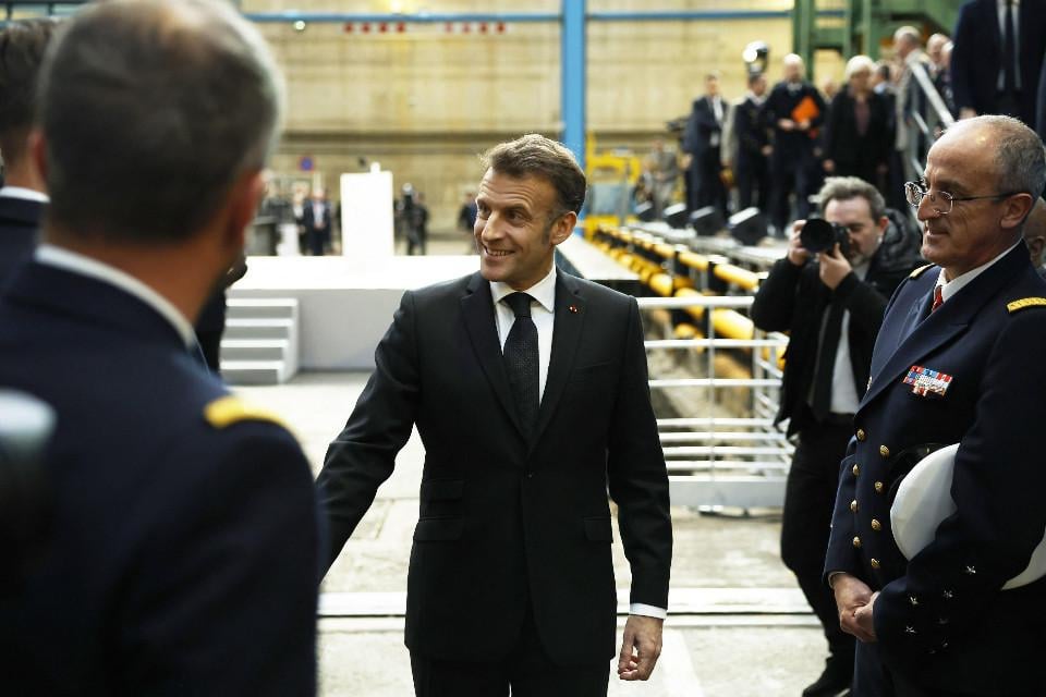The nuclear turning point proposed by Macron, more warheads, less transparency and the new "advanced deterrence" plan aimed at Europe, in which 8 states will take part, Italy will not
