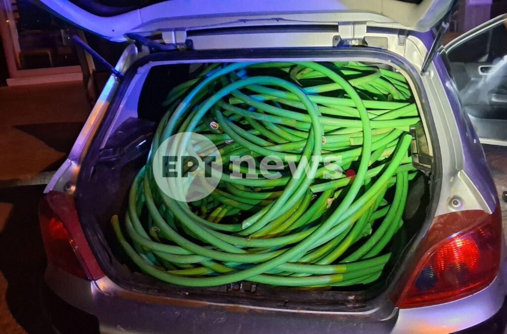 Arrest of two people with a large amount of copper cables after a chase on Attiki Street