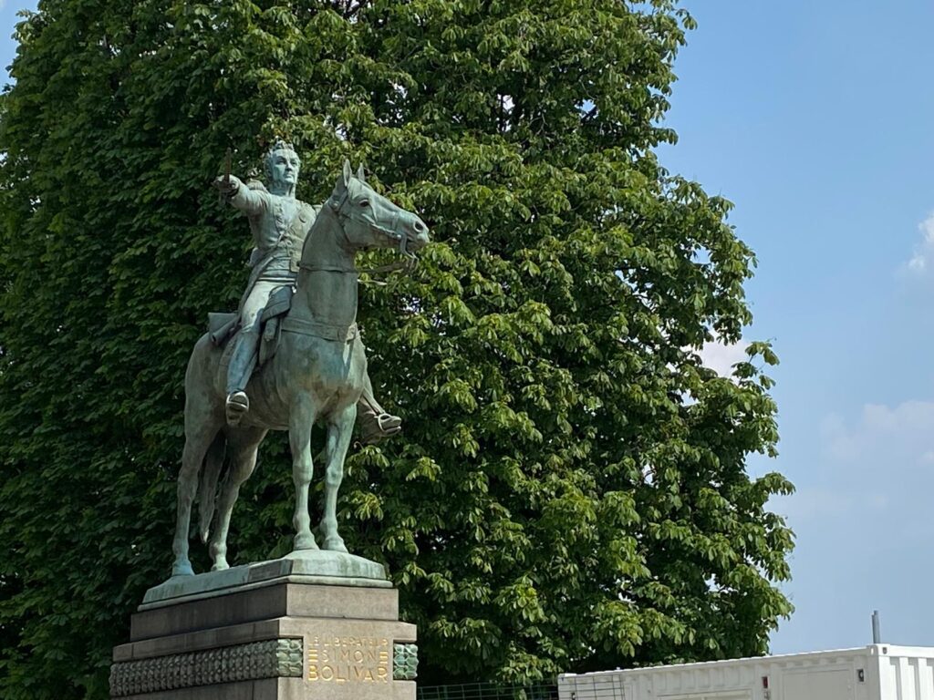 Simon Bolivar, Paris, France