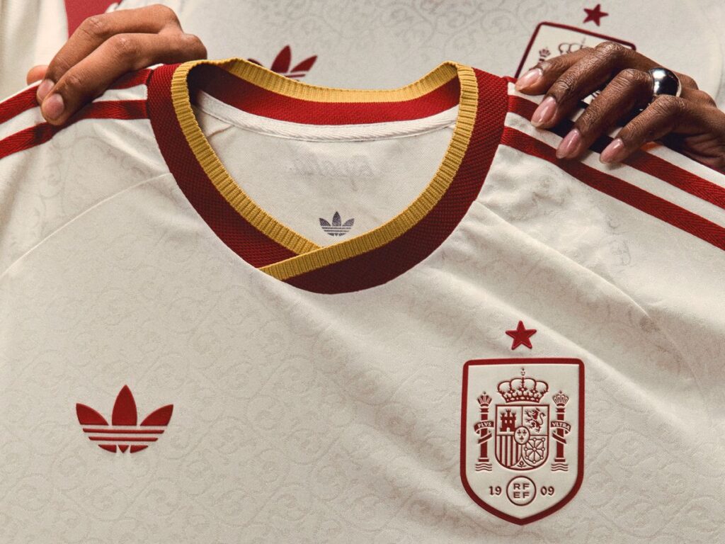 Spain release away kit for 2026 World Cup