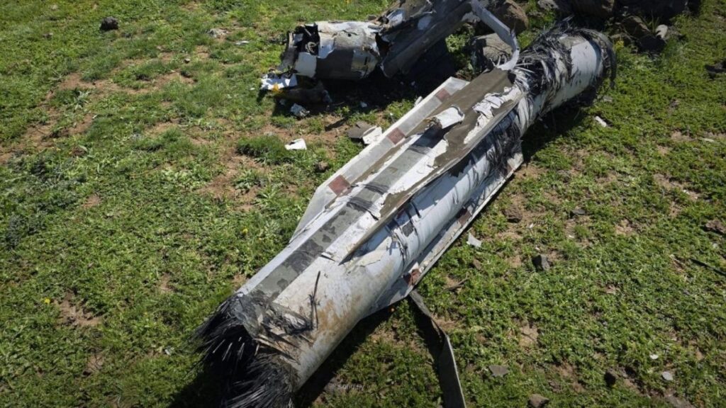 Syria distances itself from the US-Israeli war on Iran Debris of an Iranian missile that fell in the countryside of Quneitra (southern Syria near the occupied Golan Heights) after being intercepted by Israeli air defenses, February 28, 2026 (SANA)