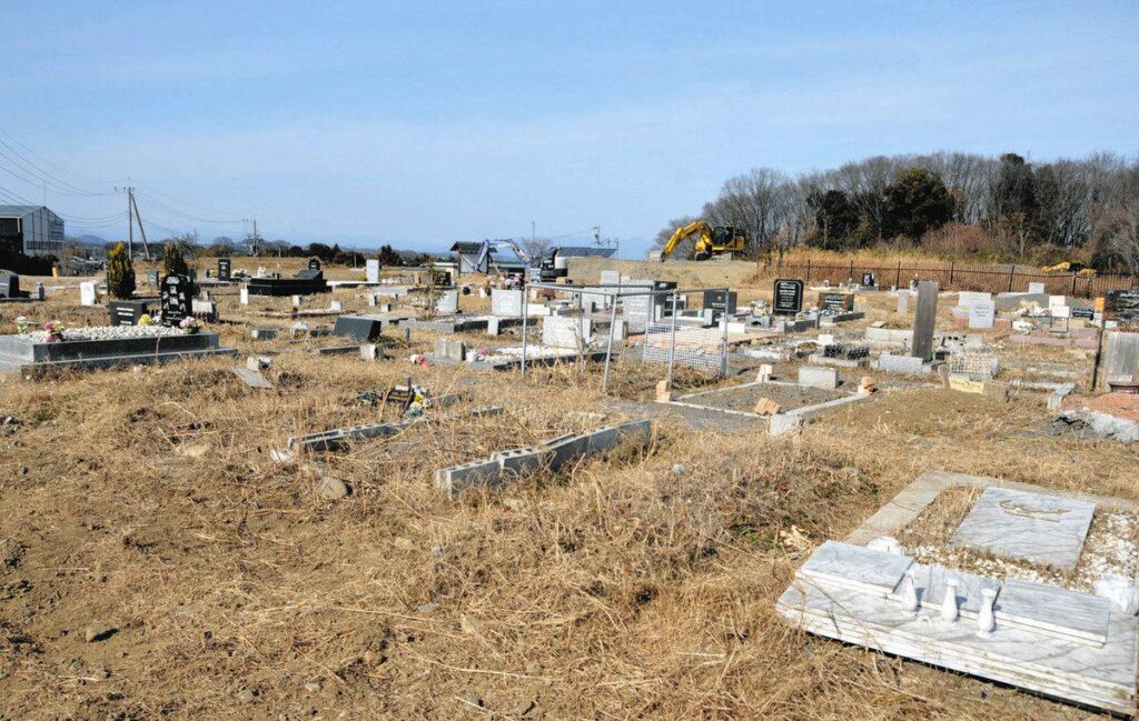 Saitama’s Honjo cemetery for foreign residents suffers heartbreak from complaints from Japanese calling for them to stop burials and “dig up the bodies and send them to their foreign countries”