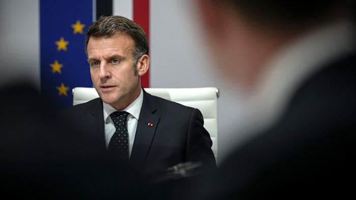 France offers to station nuclear weapons in Europe for the first time