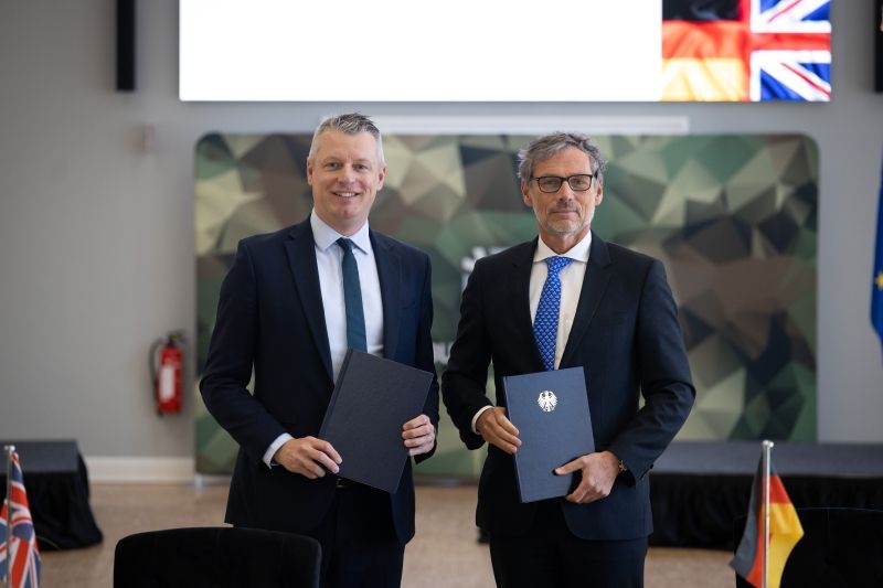 FW-MAG Future Warfare Magazine - shownews