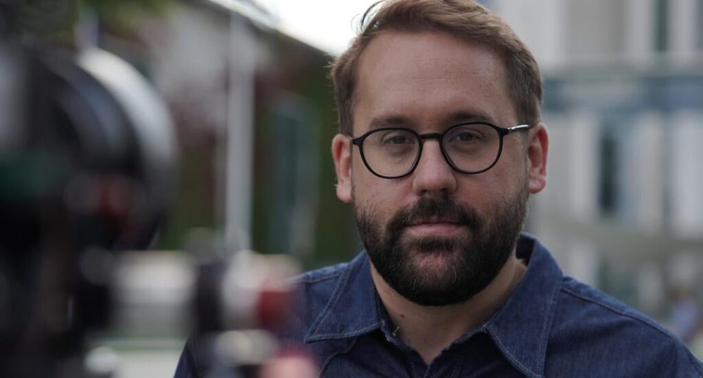 In the Sat.1 report “Ronzheimer – How are you, Germany?” a citizen's benefit recipient bragged about his life at state expense. Now it turns out: the story was obviously made up. The broadcaster is considering legal action.