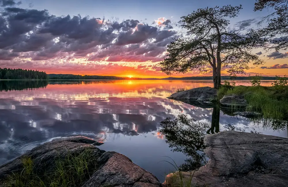 Nurmes at sunset. Image: Asko Kuittinen/Visit Finland – Chill Like a Finn campaign
