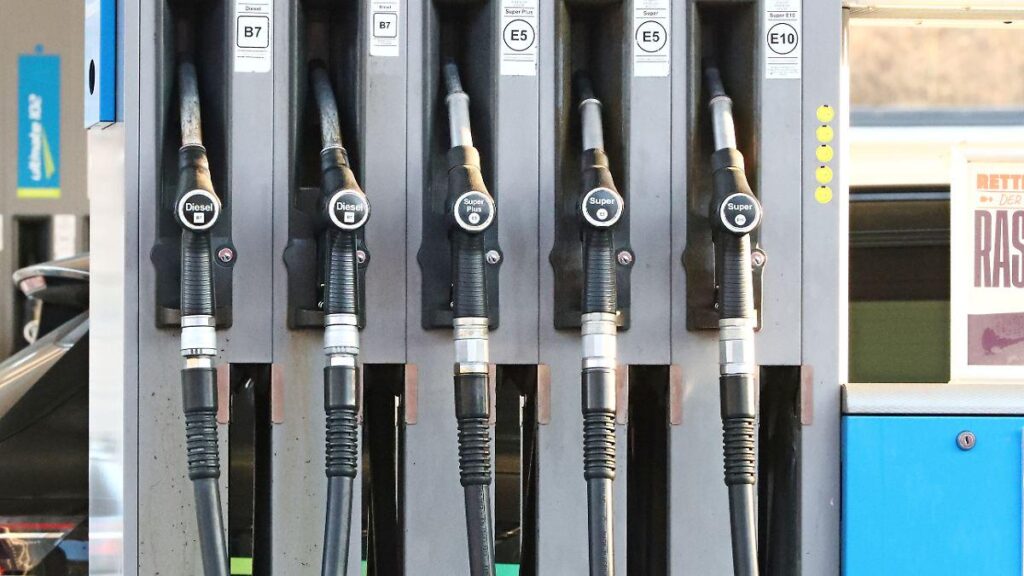 In the event of a prolonged Iran war: Rich people: From the end of April onwards, fuel could become scarce