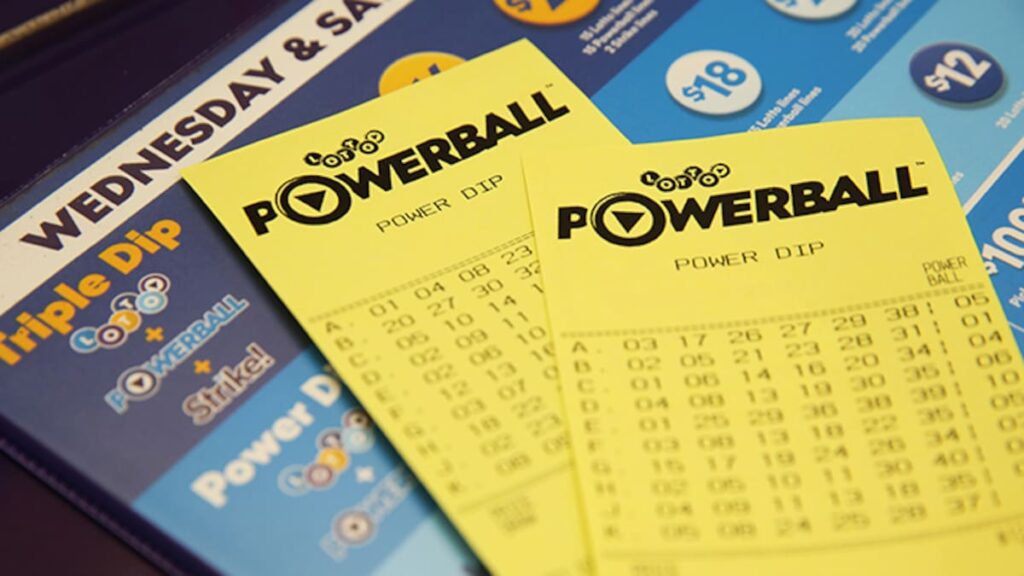 Lotto: No $10m winners and Powerball will roll over next week