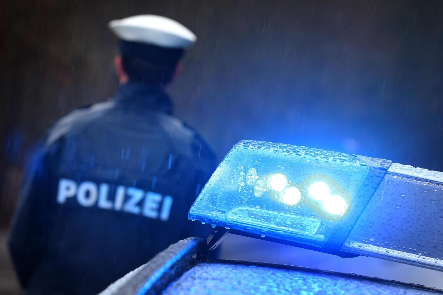 Chemnitz police officer convicted for vaginal swabs on 17-year-old