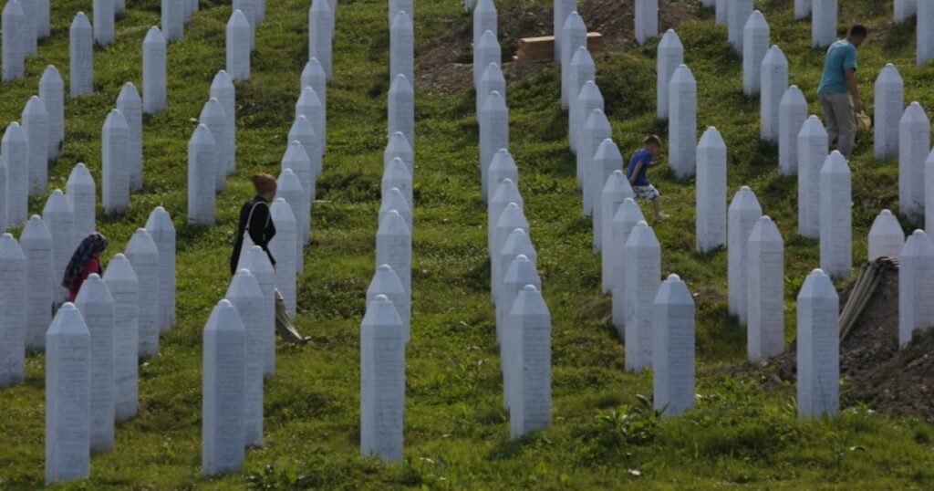 Most 'weekend snipers' were Italian book finds