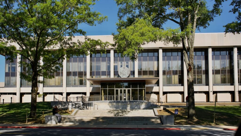 Maryland high court hears Anne Arundel political eligibility dispute