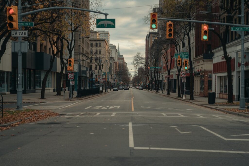 Us‑europe summer air travel demand has weakened significantly in 2026, with bookings falling as costs rise & global conditions influence travel choices.