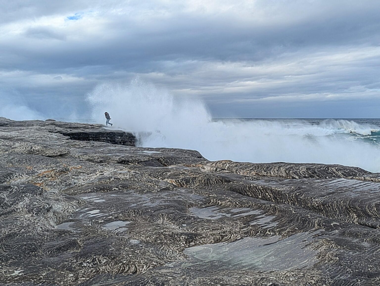 Solid swell today