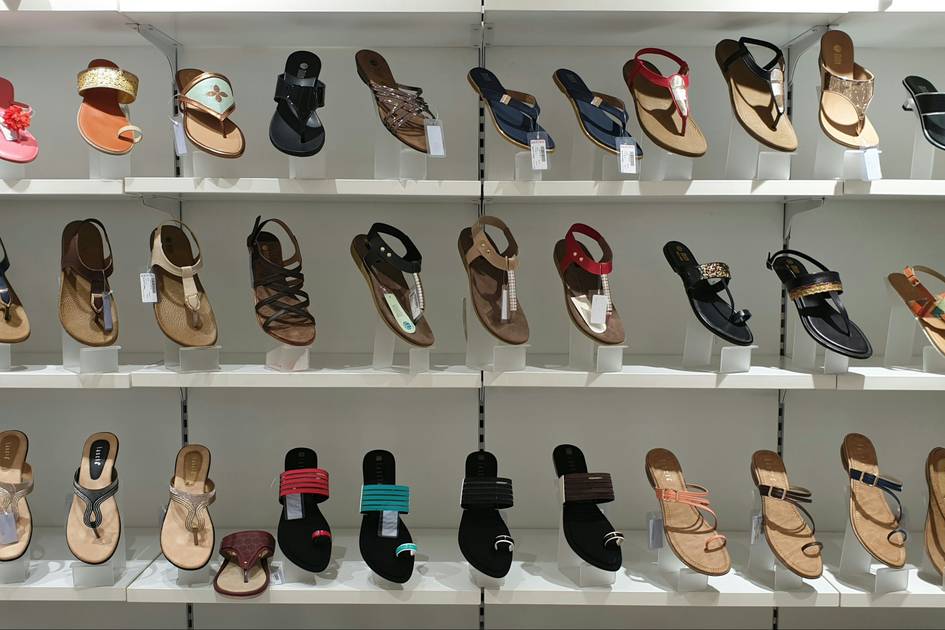 Sarenza to open its first physical store