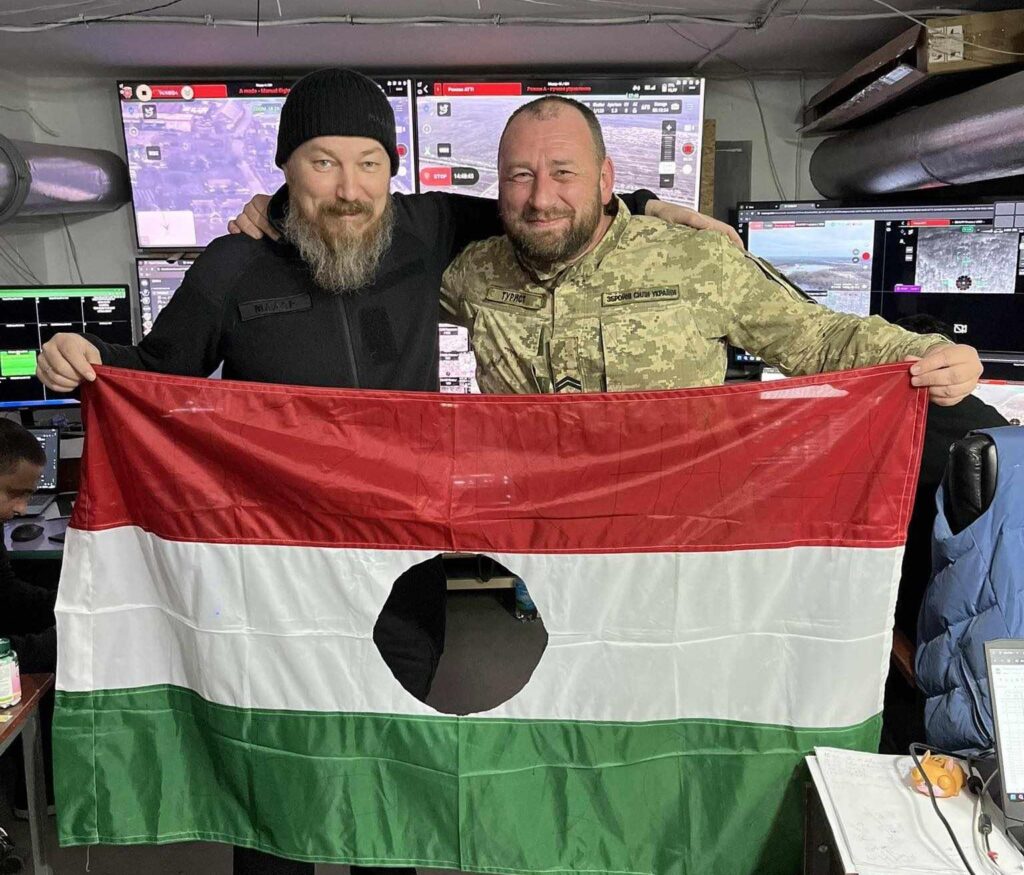 @FedirShandor: Stand up Hungarian, hello home! The time is now, now or never! @FedirShandor: Stand up Hungarian, hello home! The time is now, now or never!