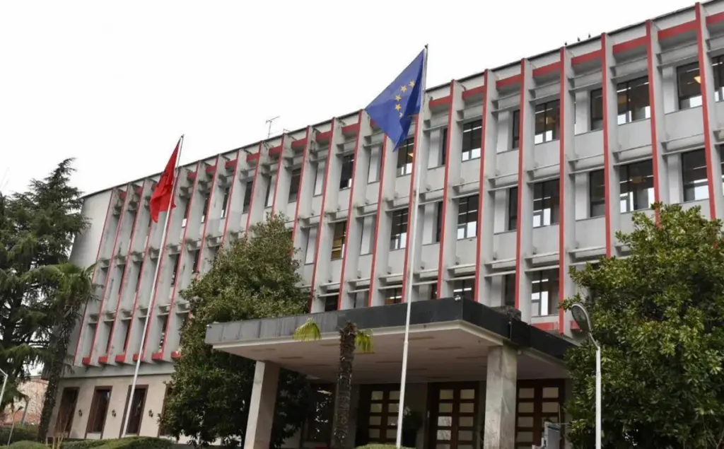 Albania issues travel warning for Middle East