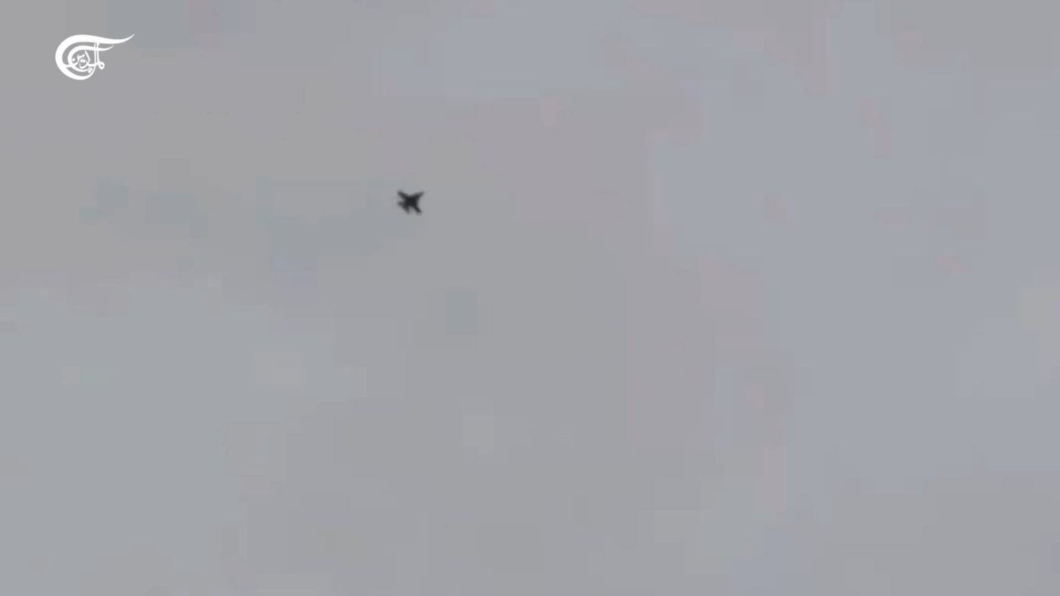Detailed video shows yesterday's unsuccessful engagement оf аn F-18 bу Iranian forces