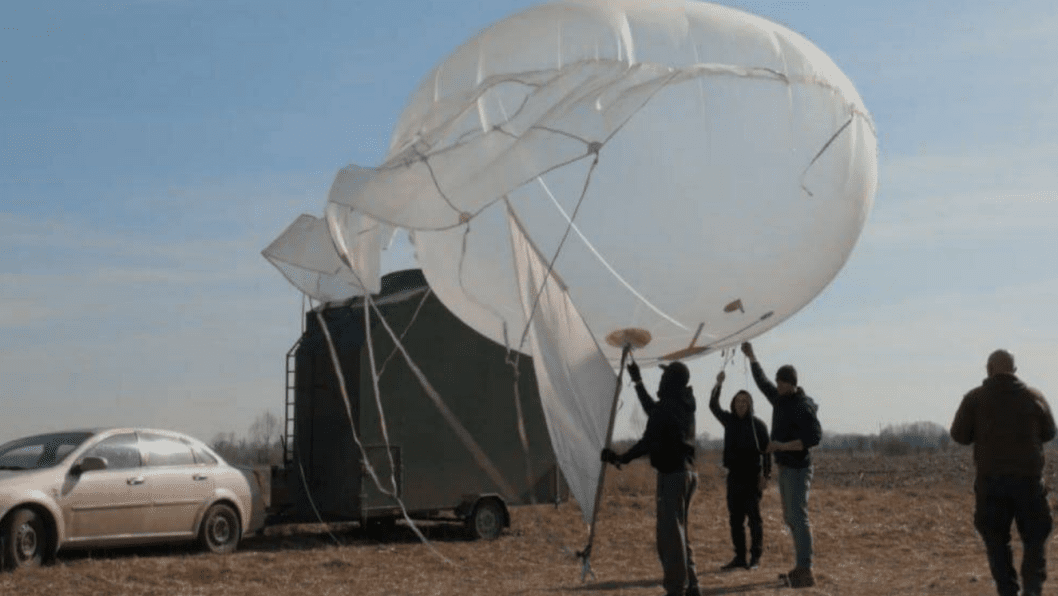 Russia Turns to WWI-Style Balloon Defenses Against Ukrainian Drone Strikes