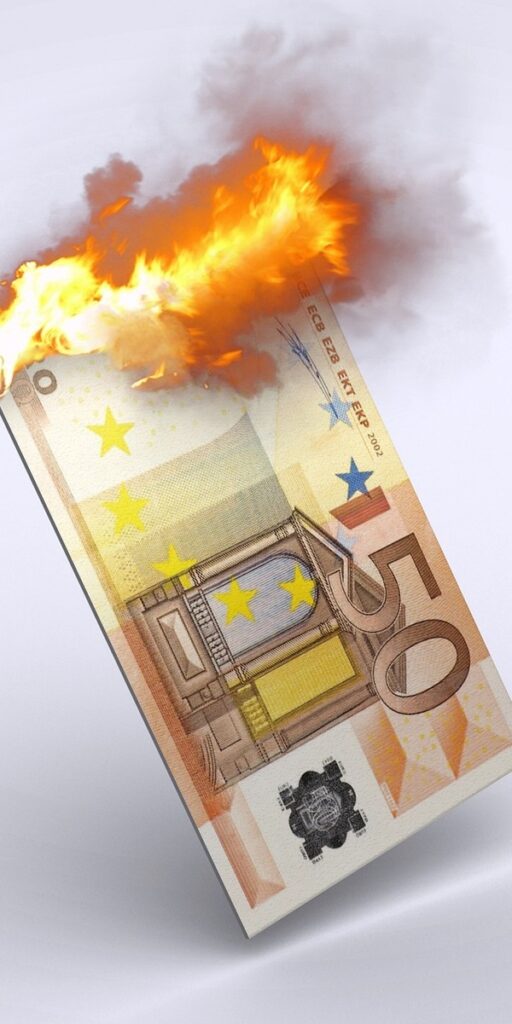 Societatea Energetica Electrica stock faces headwinds amid Romania's energy transition challenges