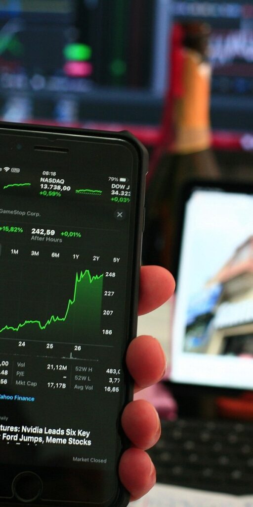 VÍS hf. Stock Steady Amid Iceland’s Insurance Sector Resilience VÍS hf. Stock Steady Amid Iceland's Insurance Sector Resilience