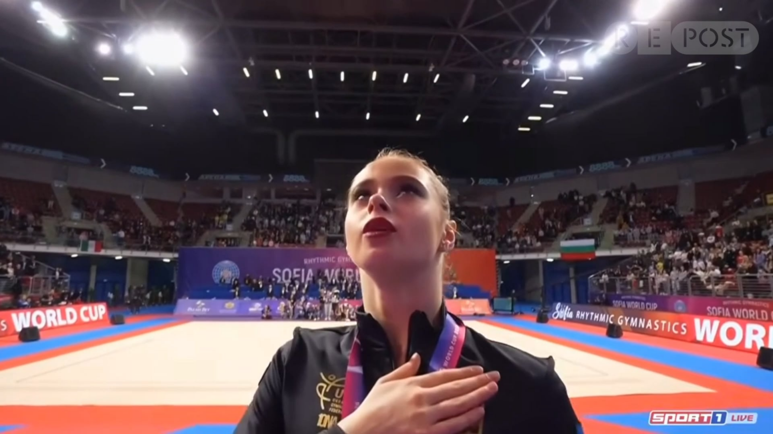 “Neutral” Russian gymnast pointedly turns away from Ukrainian flag after losing to Ukrainian athlete at World Cup event in Bulgaria